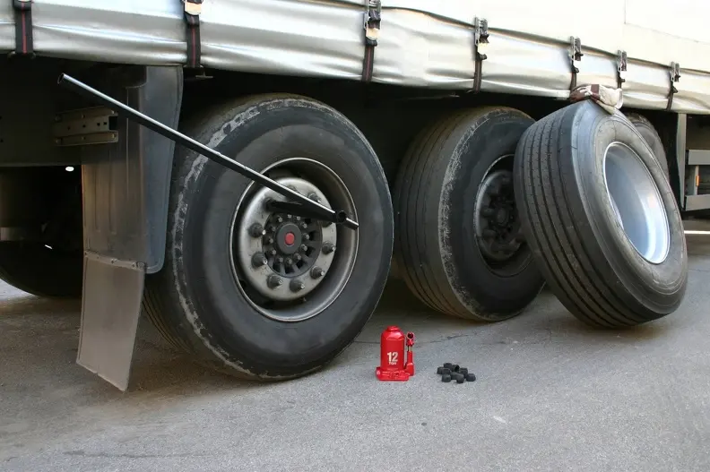 What To Expect From A Professional Tire Change Service Baltimore MD